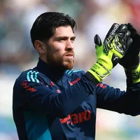 Agustín Rossi negocia renovação no Flamengo