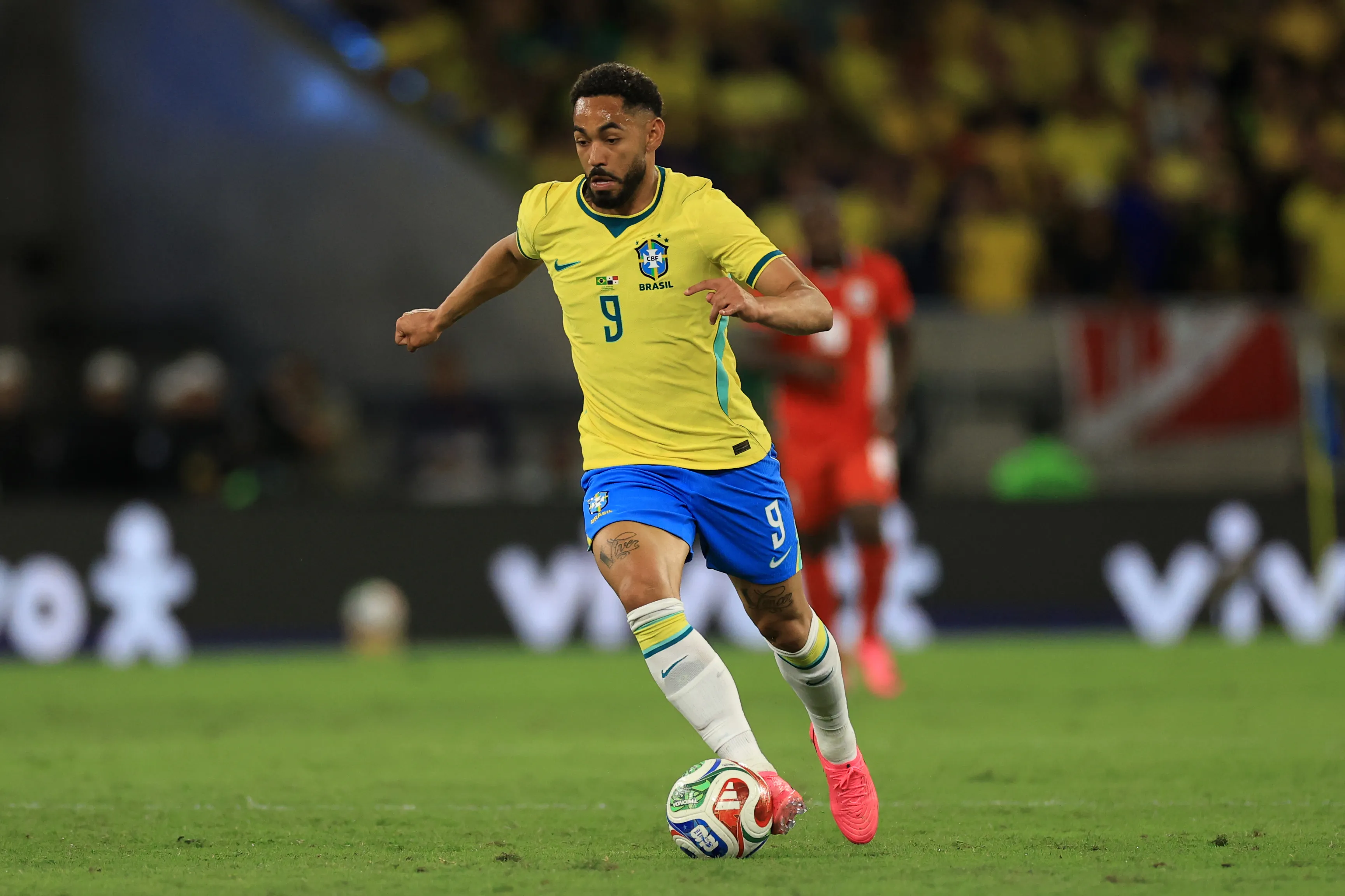 Matheus Cunha em campo pelo Brasil (Foto: Buda Mendes/Getty Images)