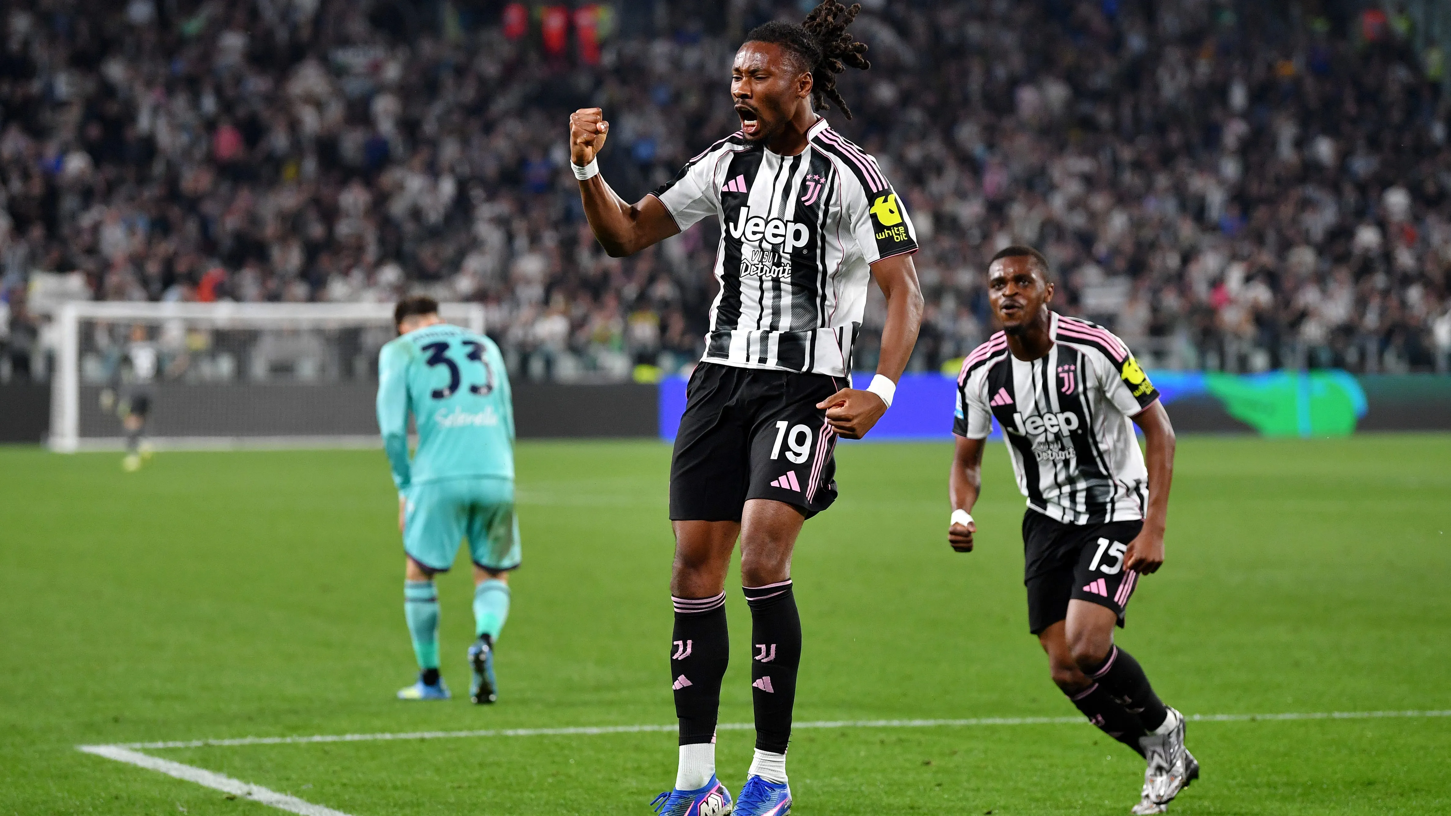 Khéphren Thuram comemorando gol da Juventus