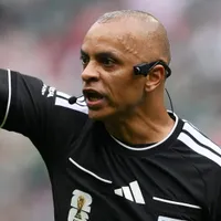 Wilton Pereira Sampaio é detonado por técnico da África do Sul