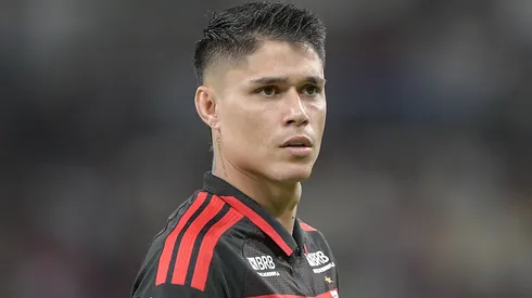Luiz Araújo em campo pelo Flamengo. Foto: Thiago Ribeiro/AGIF