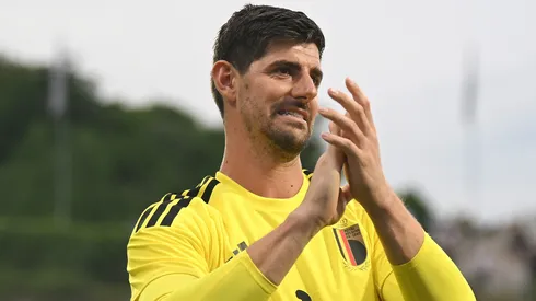 Courtois após uma vitória da Bélgica. Foto: Jurij Kodrun/Getty Images