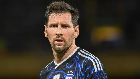 Messi, em campo, pela Argentina. Foto: IMAGO / PhotoCero5