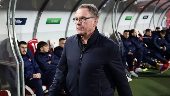Ralf Rangnick, da Áustria, durante partida da Liga das Nações 2024/25. Foto: Srdjan Stevanovic/Getty Images