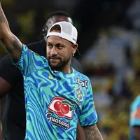 Neymar segue na lista do Brasil para a Copa