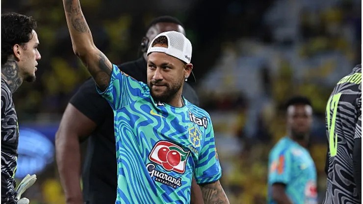 Neymar segue junto com a Seleção Brasileira. Wagner Meier/Getty Images.