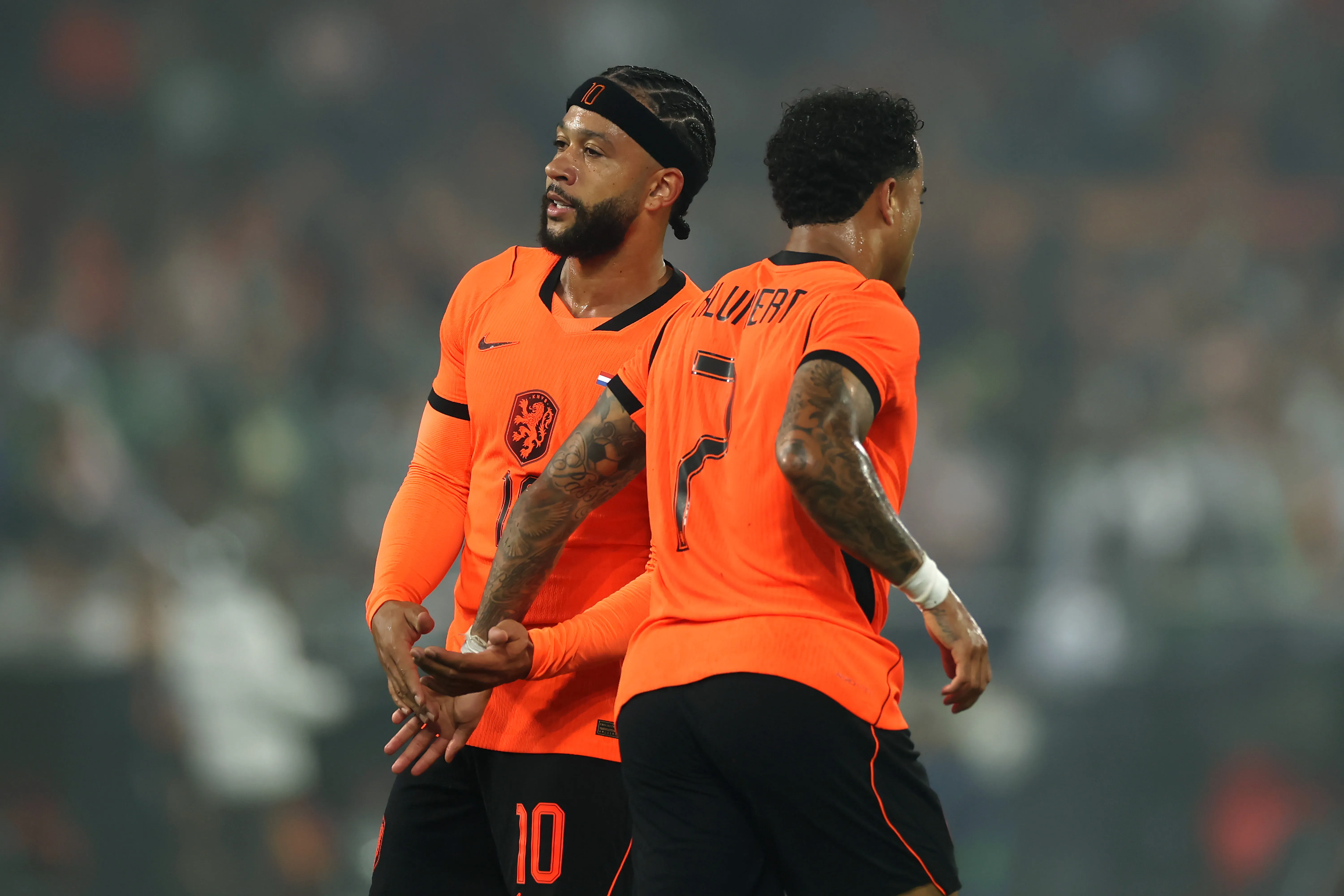 Memphis Depay em amistoso contra a Argélia(Photo by Dean Mouhtaropoulos/Getty Images)