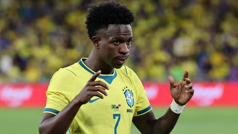 Vinicius Júnior em campo pela Seleção Brasileira. Foto: Wagner Meier/Getty Images