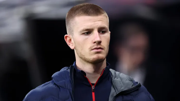 Adam Wharton é alvo do Tottenham. Foto: George Wood/Getty Images