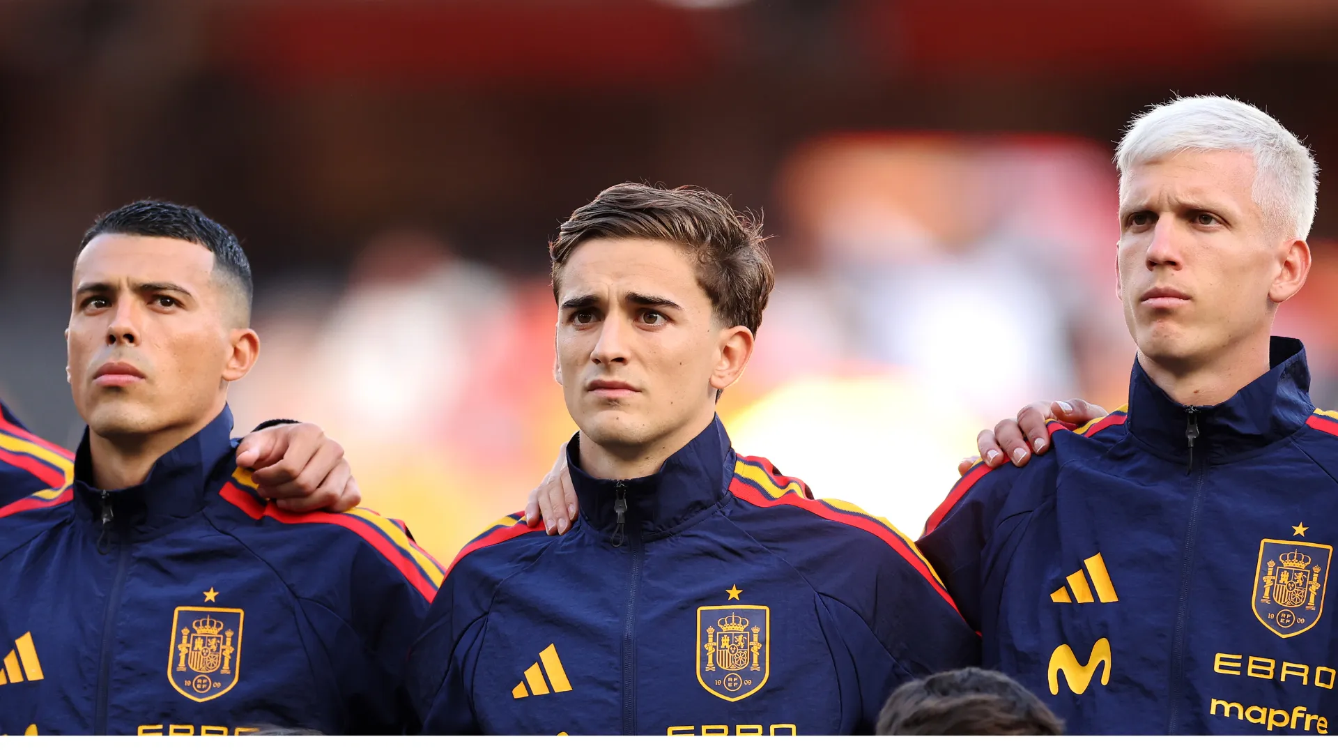Pedro Porro antes de jogo pela Espanha