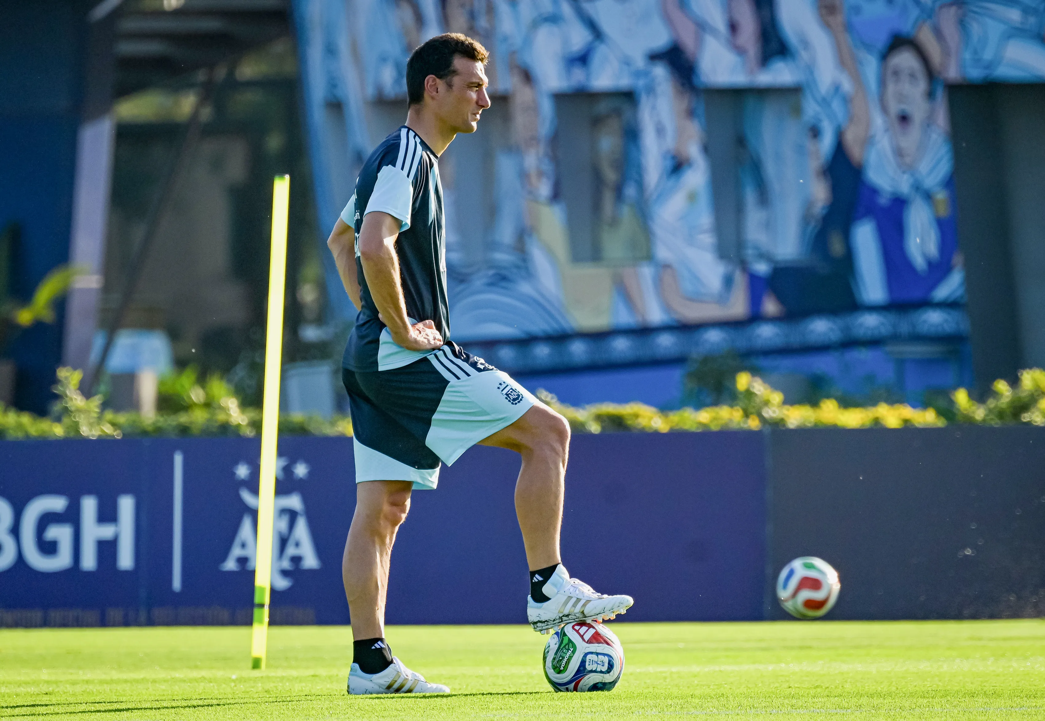 Lionel Scaloni durante treinamento da Argentina.  (Photo by Marcelo Endelli/Getty Images)