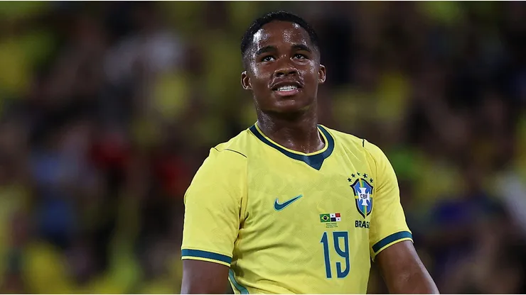 Disciplina tática faz Endrick perder espaço no Brasil com Ancelotti. Foto: Wagner Meier/Getty Images