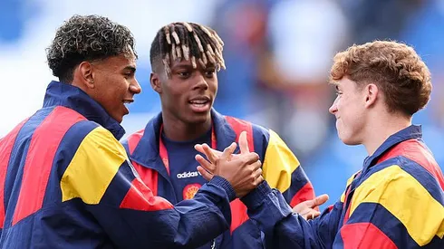 Espanha entra em campo contra Cabo Verde. Foto: Florencia Tan Jun/Getty Images