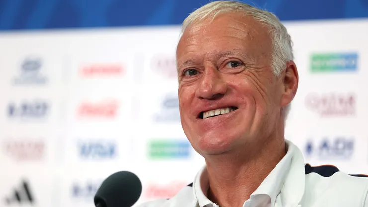 Didier Deschamps vai comandar a França em mais uma Copa do Mundo