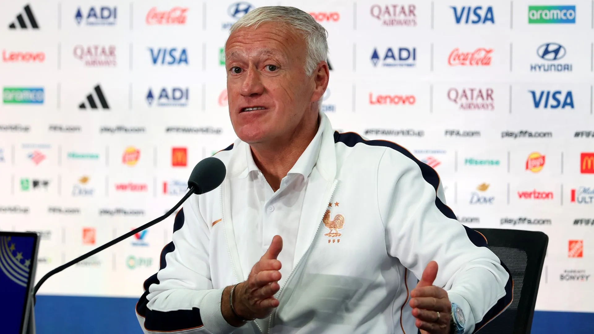 Didier Deschamps já enfrentou a Espanha como técnico da França (foto: Al Bello/Getty Images)