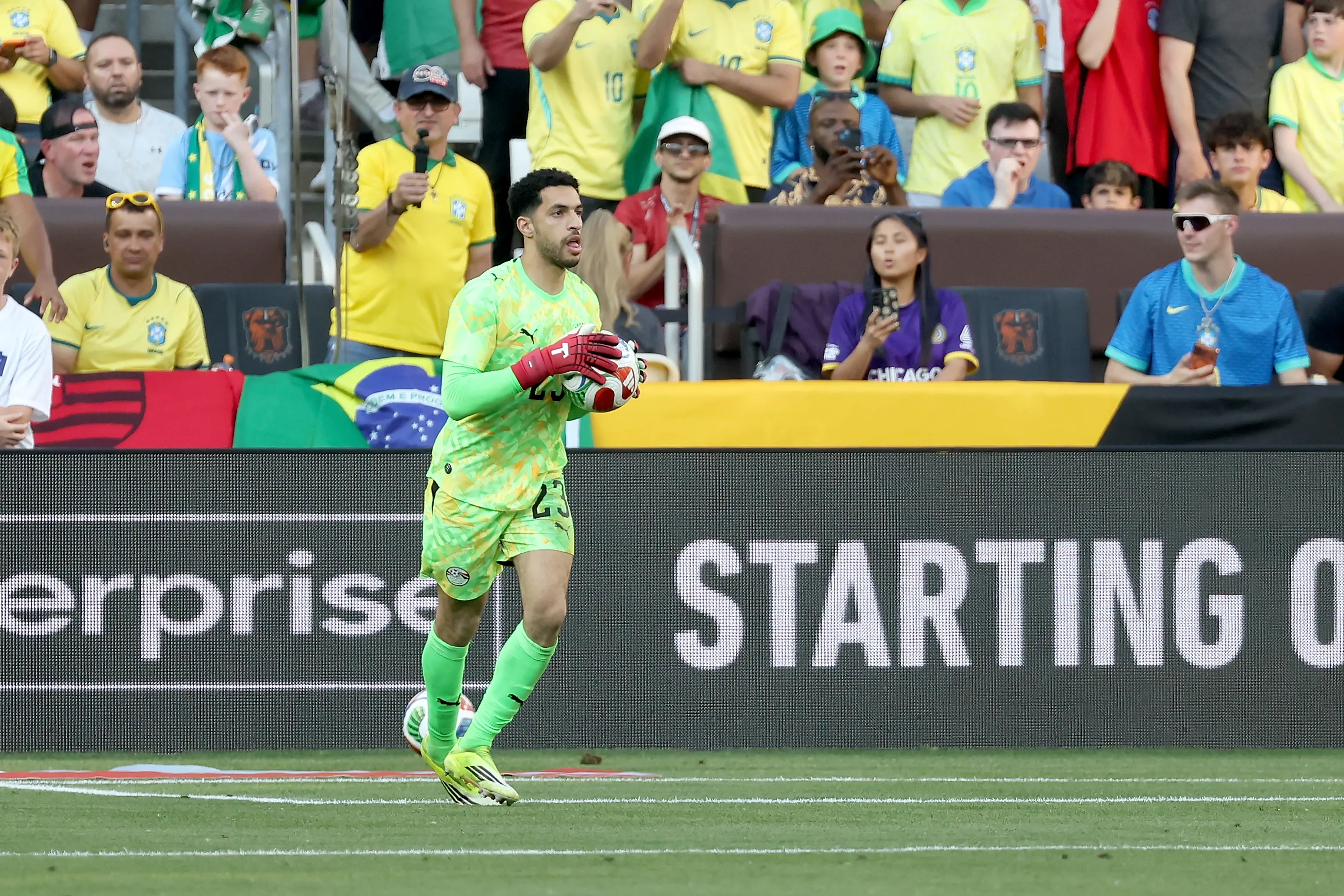 Mostafa durante partida pelo Egito. (Photo by Kirk Irwin/Getty Images)