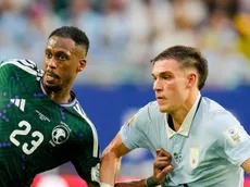 Arábia Saudita e Uruguai empatam em jogo eletrizante