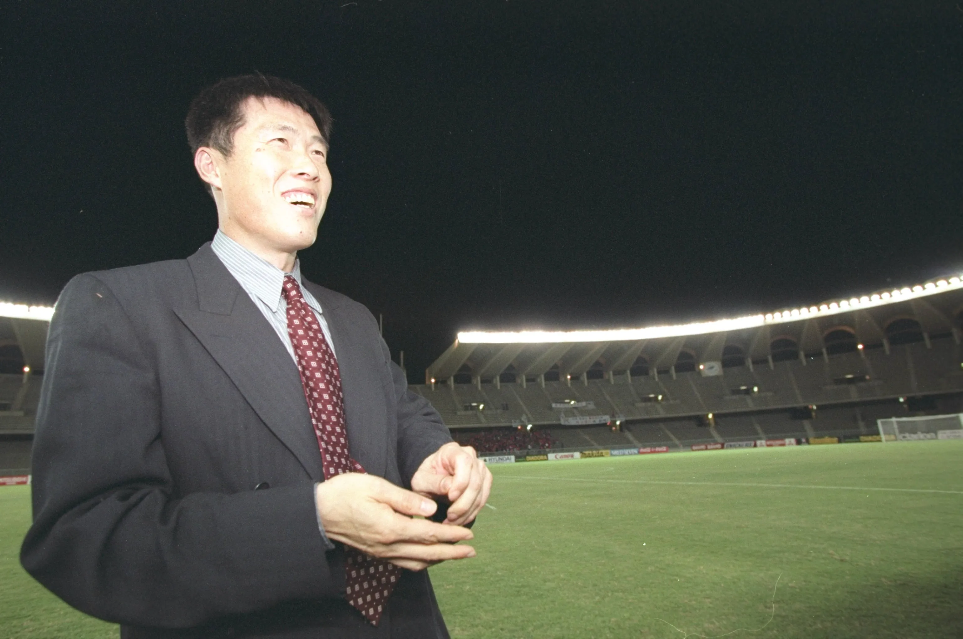 Bum Kun Cha, técnico da Coreia do Sul, após partida da Copa do Mundo. Foto: Ben Radford /Allspor
