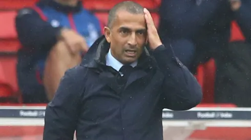Sabri Lamouchi entra para lista rara de técnicos demitidos em Copas. Foto: Matthew Lewis/Getty Images
