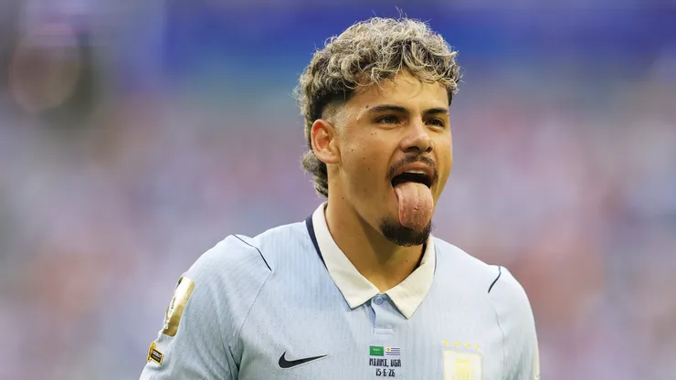 Maxi Araújo salva o Uruguai. Foto: Alex Slitz/Getty Images