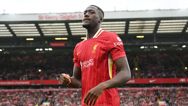 Ibrahima Konaté pelo Liverpool. (Foto: Michael Regan/Getty Images)