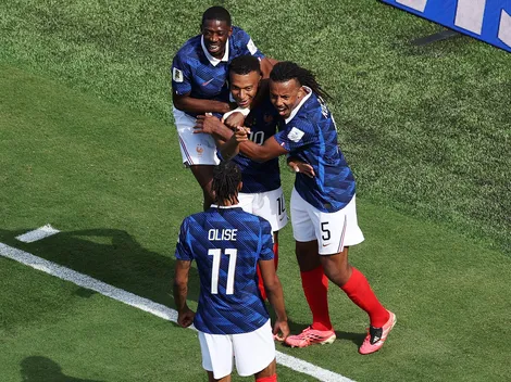 Mbappé e Olise comandam vitória da França em estreia