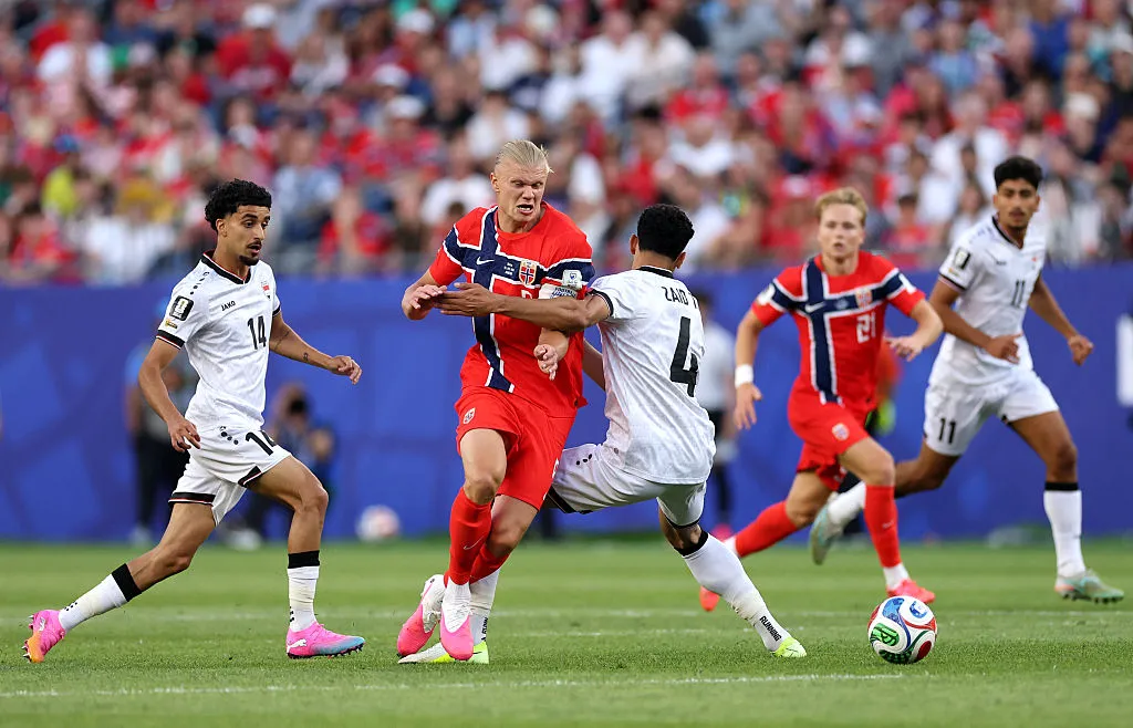 Haaland balançou as redes pela 1ª vez na Copa. (Photo by Mattia Ozbot/Getty Images)