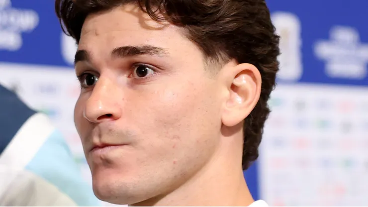 Por que Julián Álvarez está no banco de reservas em Argentina x Argélia na Copa do Mundo?. (Foto: Charlotte Wilson/Getty Images)