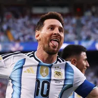 Messi faz hat-trick em vitória da Argentina sobre a Argélia