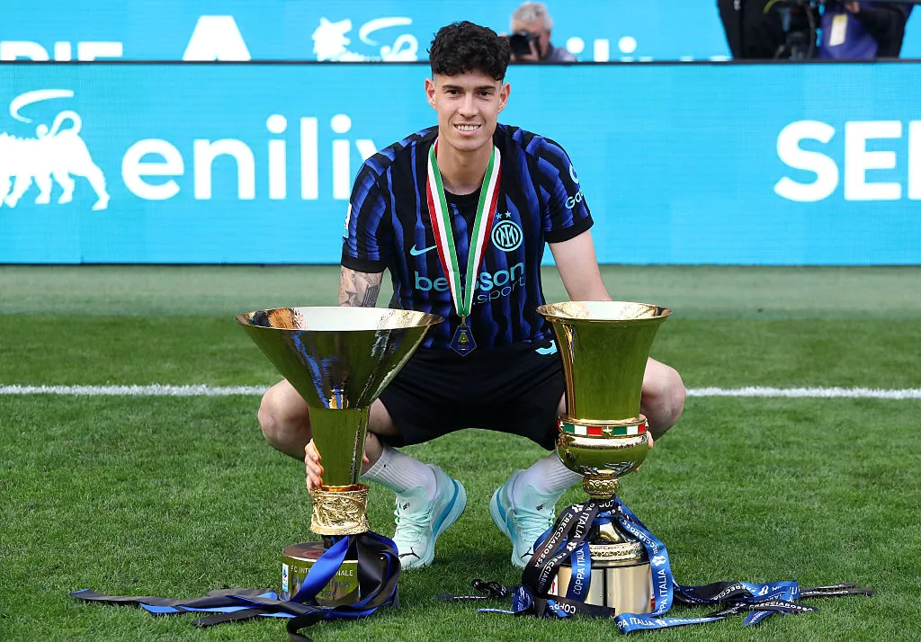 Alessandro Bastoni é alvo do Real Madrid. (Foto: Marco Luzzani/Getty Images)