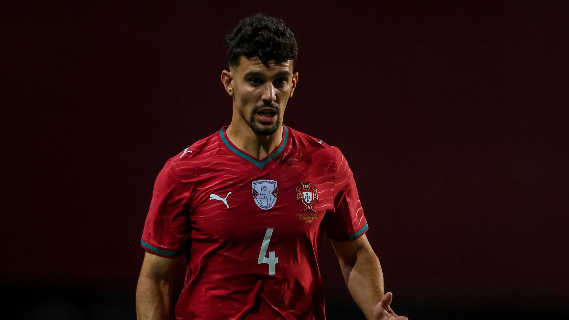 Tomás Araújo durante jogo de Portugal