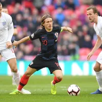 Escalações oficiais de Inglaterra e Croácia