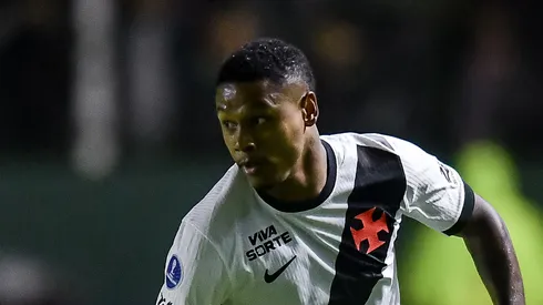 Corinthians demonstra interesse por Matheus França, do Vasco (Photo by Marcelo Endelli/Getty Images)