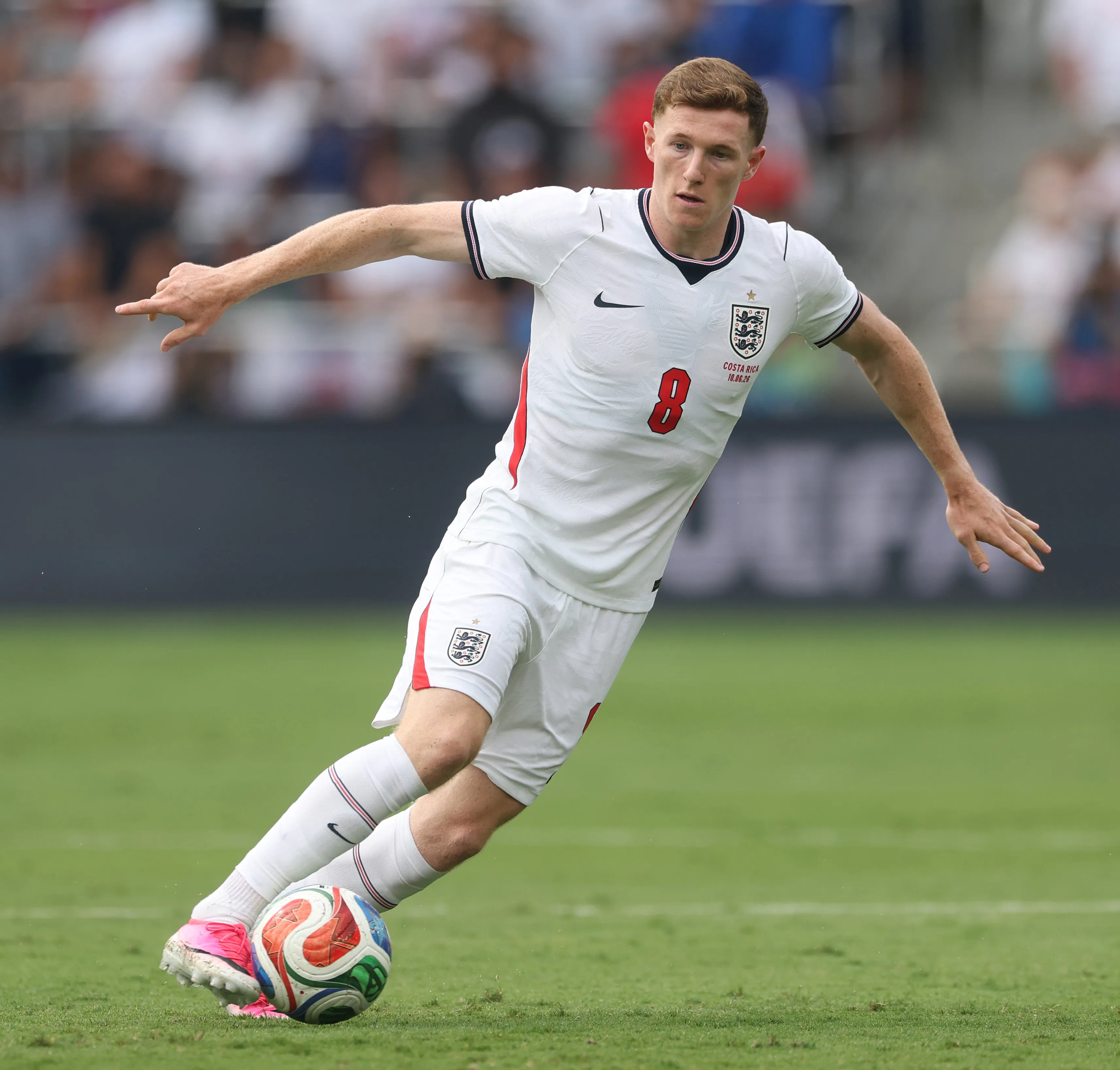 Elliot Anderson durante partida da Inglaterra. (Photo by Richard Pelham/Getty Images)