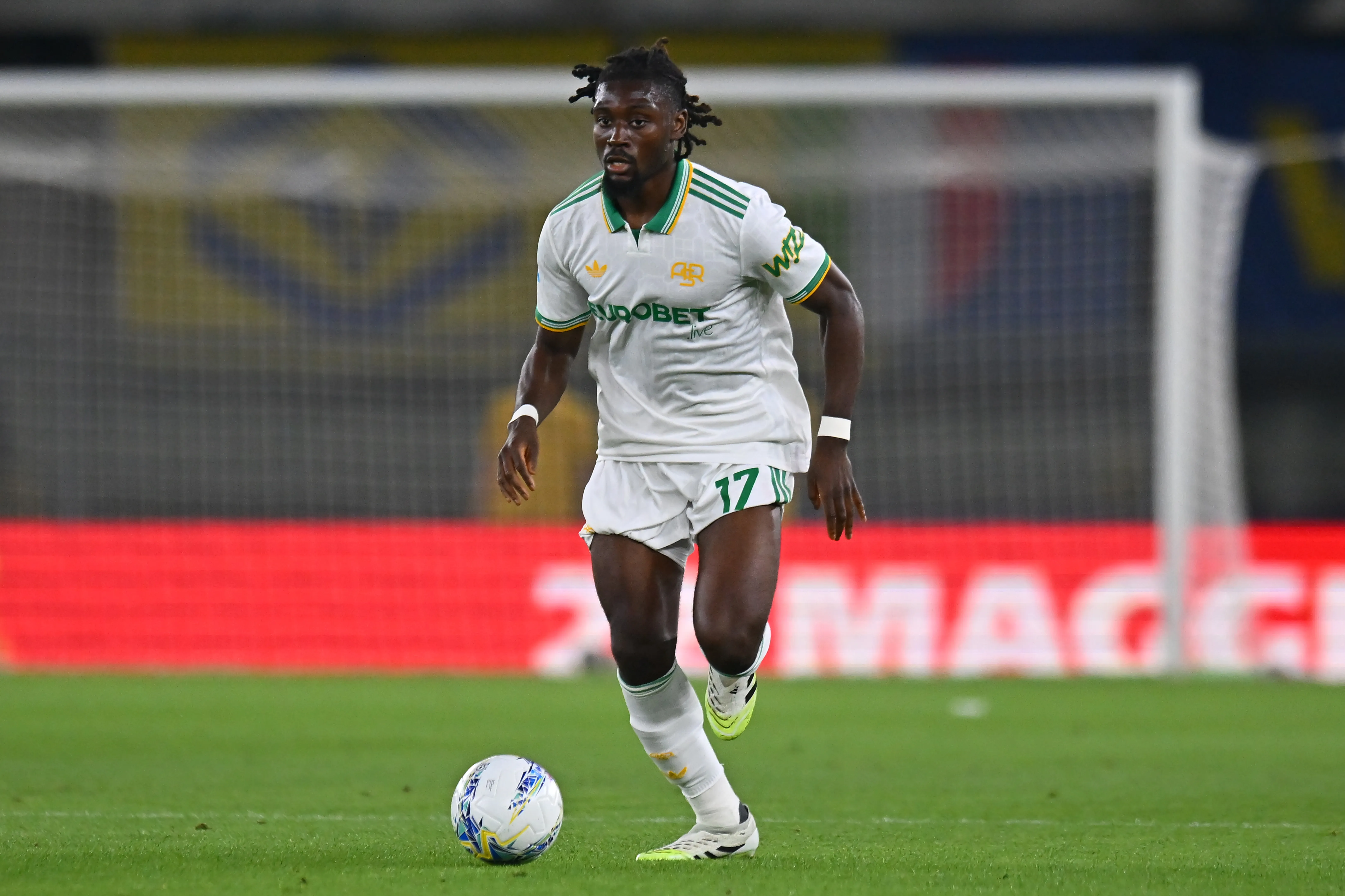 Manu Koné durante partida da Roma. (Photo by Alessandro Sabattini/Getty Images)