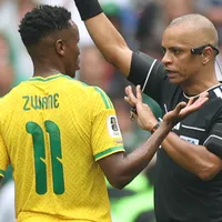 África do Sul: Zwane sofre suspensão na Copa do Mundo
