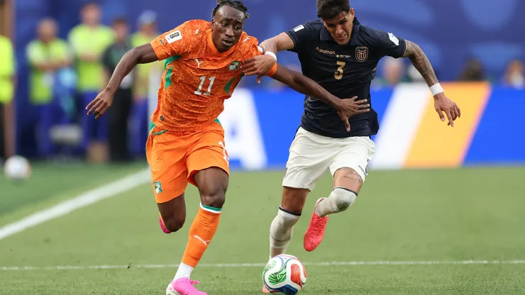 Yan Diomande é alvo do Liverpool (Darrian Traynor/Getty Images)