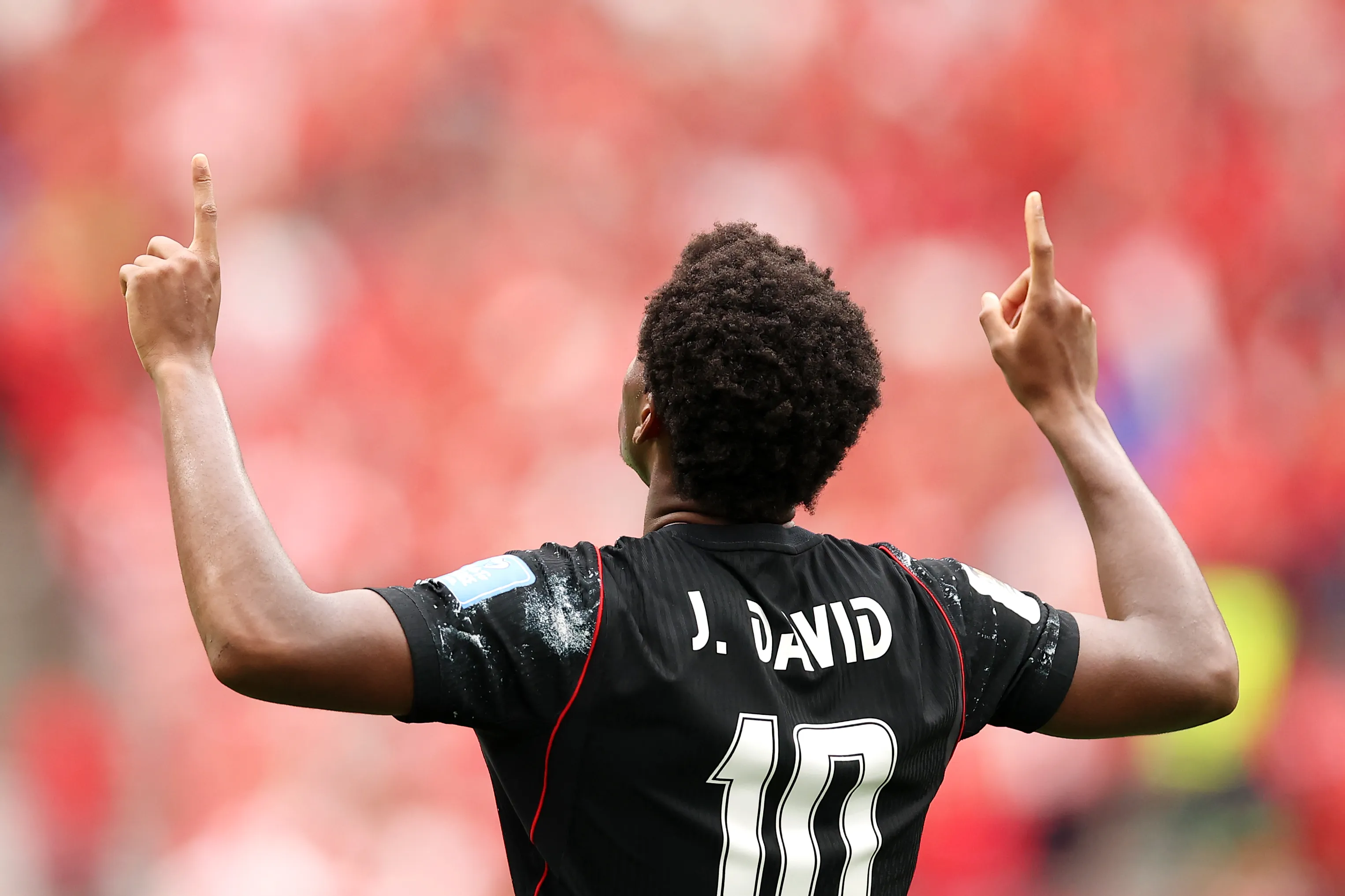 Jonathan David comemora gol pelo Canadá. (Photo by Fran Santiago/Getty Images)