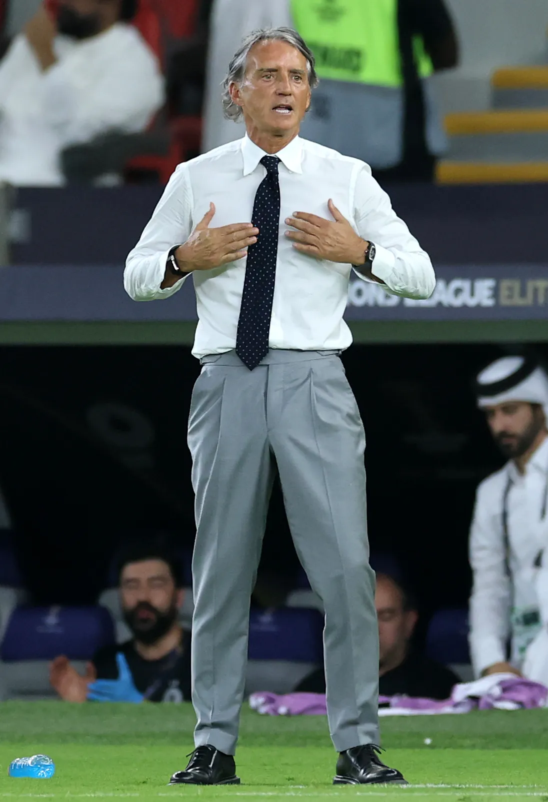 Roberto Mancini, novo treinador da Itália. (Photo by Abdullah Ahmed/Getty Images)