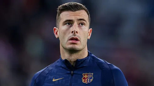 BARCELONA, SPAIN – APRIL 05: Iñaki Peña of FC Barcelona looks on during the LaLiga match between FC Barcelona and Real Betis Balompie at Estadi Olimpic Lluis Companys on April 05, 2025 in Barcelona, Spain. (Photo by Judit Cartiel/Getty Images)