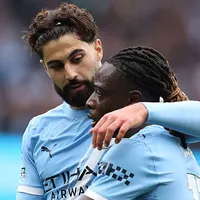 City fecha acordo para renovar com Doku e Gvardiol
