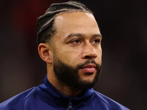 Memphis Depay deve começar no banco contra a Suécia