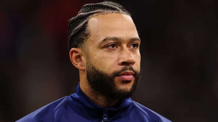 Memphis Depay antes de um jogo pela Holanda. Foto: Dean Mouhtaropoulos/Getty Images