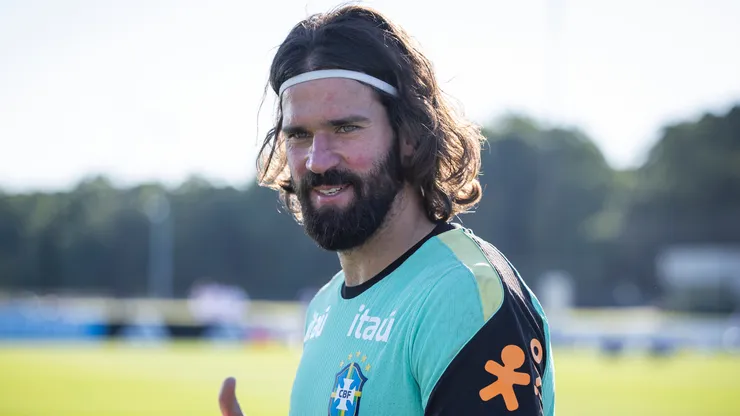 Alisson após um treino pelo Brasil. Foto: Ira L. Black/Getty Images