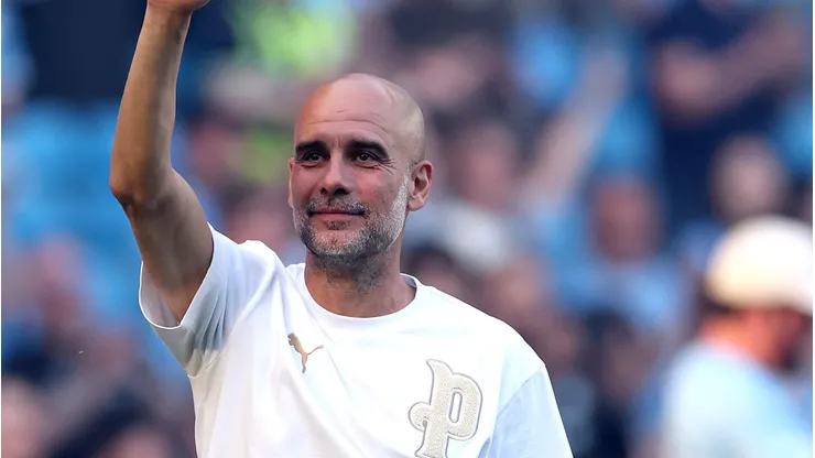 Guardiola é flagrado assistindo Escócia x Marrocos e alimenta rumores de acordo com seleção africana. (Foto: Carl Recine/Getty Images)