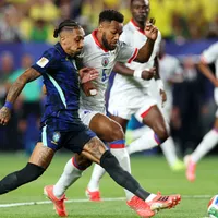 Raphinha deixa Brasil x Haiti ainda no primeiro tempo