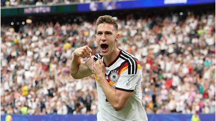 Alemanha pode cortar Schlotterbeck da Copa após lesão contra Costa do Marfim (Photo by Molly Darlington/Getty Images)