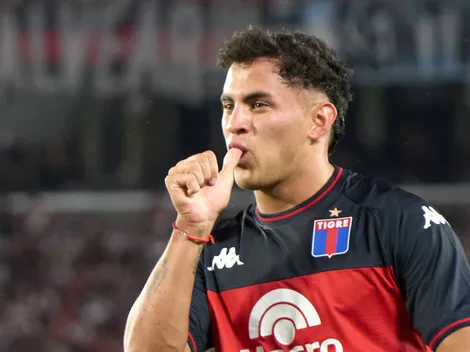 Flamengo se aproxima de David Romero