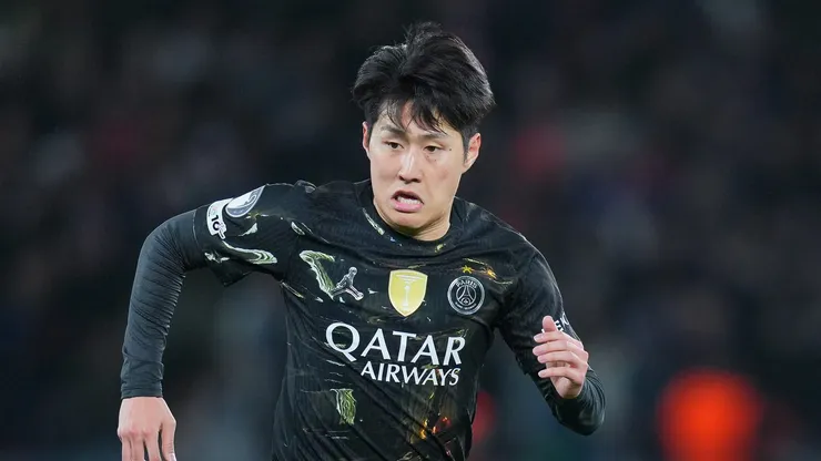 PSG quer R$ 177 milhões para negociar Kang-in Lee ao Atlético de Madrid (Photo by Franco Arland/Getty Images)