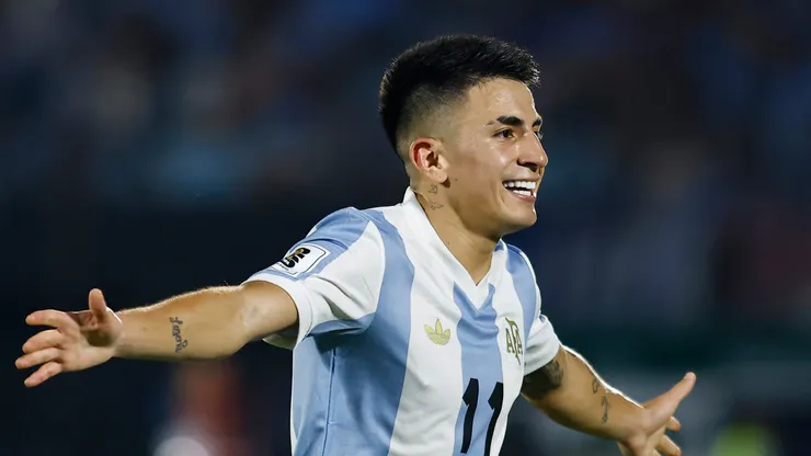 Thiago Almada pela Seleção. (Foto: Ernesto Ryan/Getty Images)
